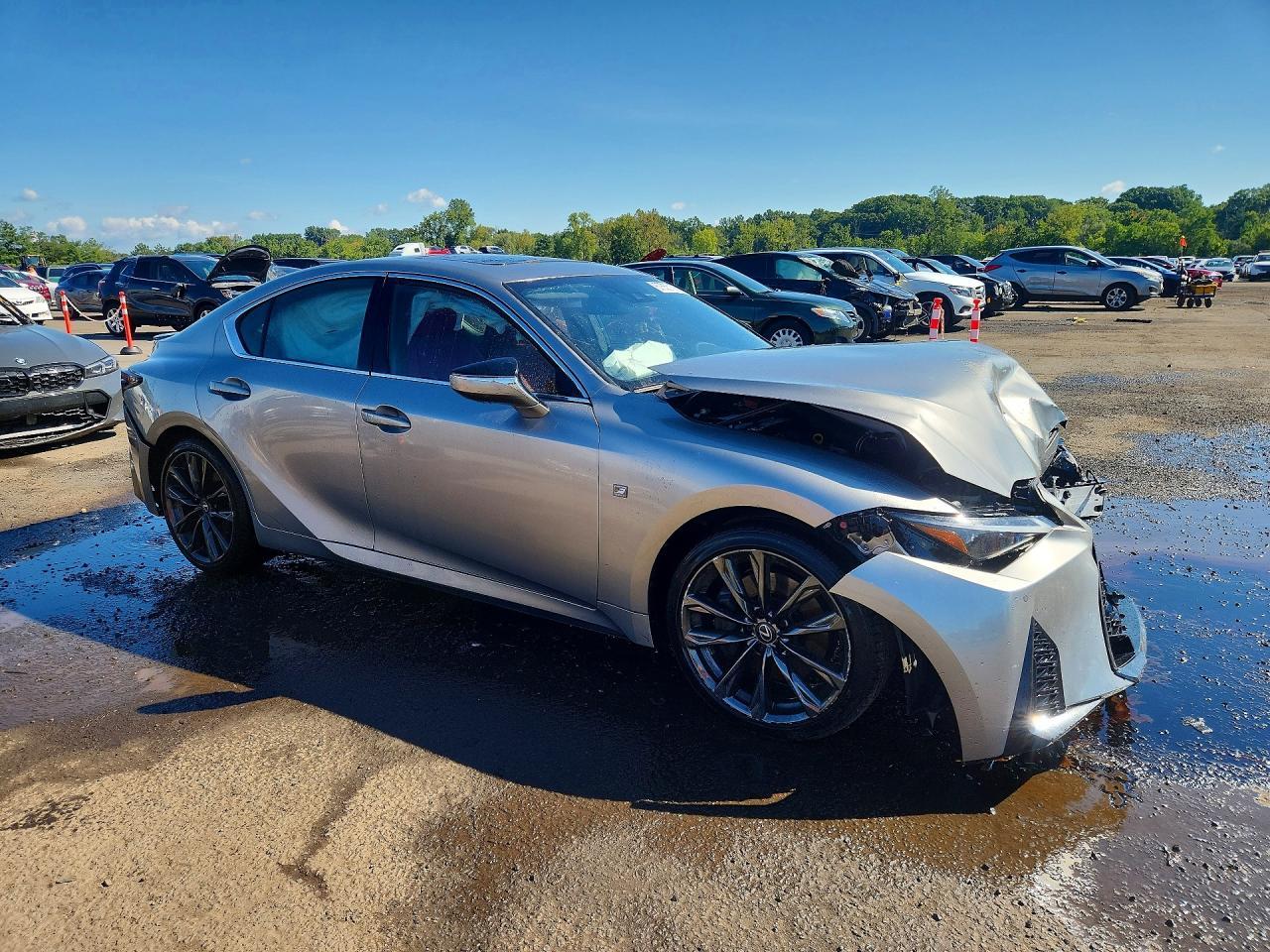 2023 Lexus Is 350 F Sport - Image 4