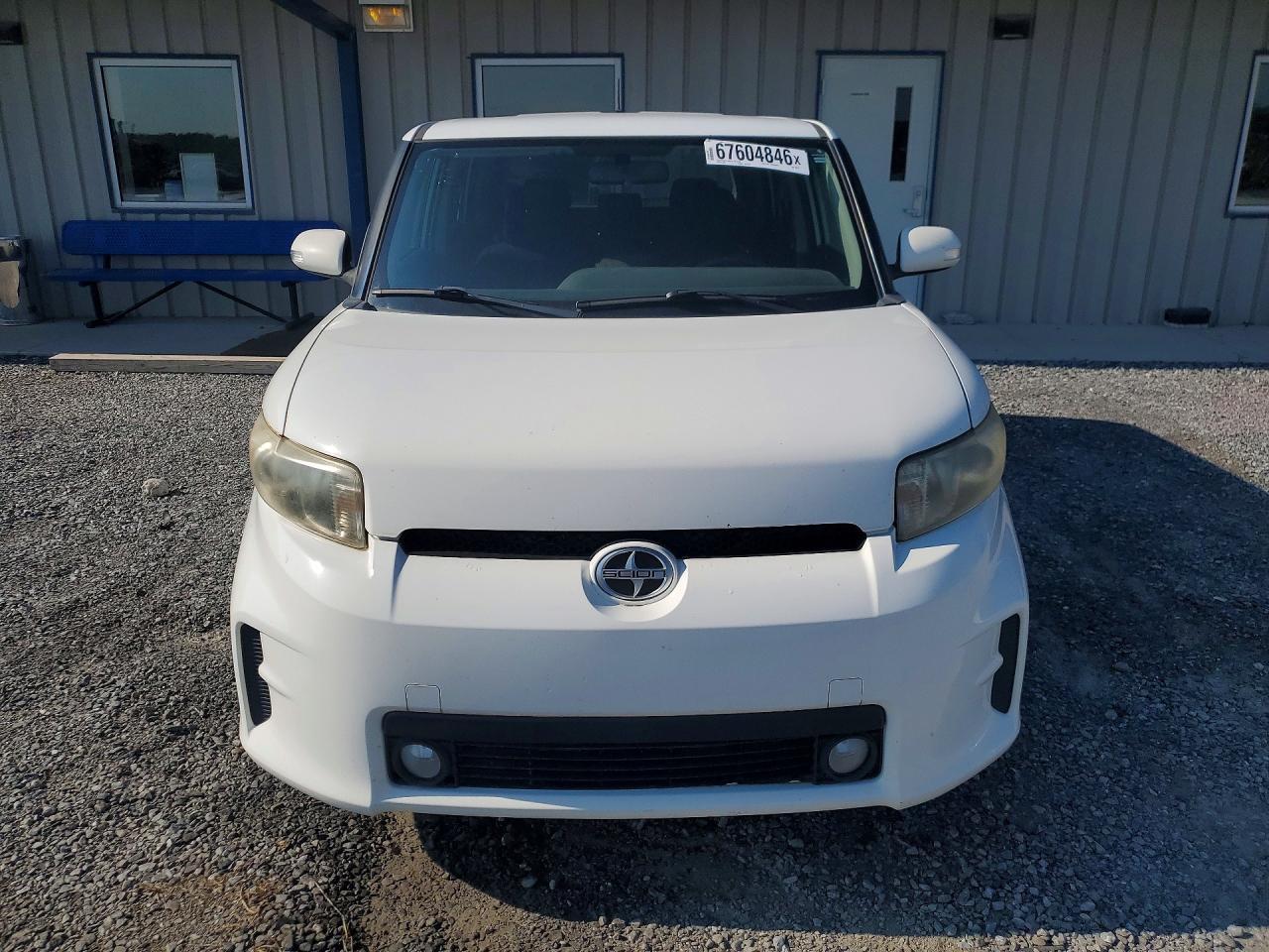2012 Scion Xb Base - Фото 5