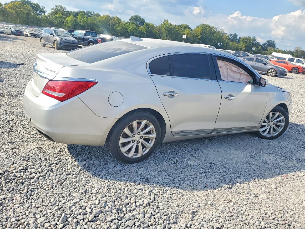 2016 Buick Lacrosse - Фото 3