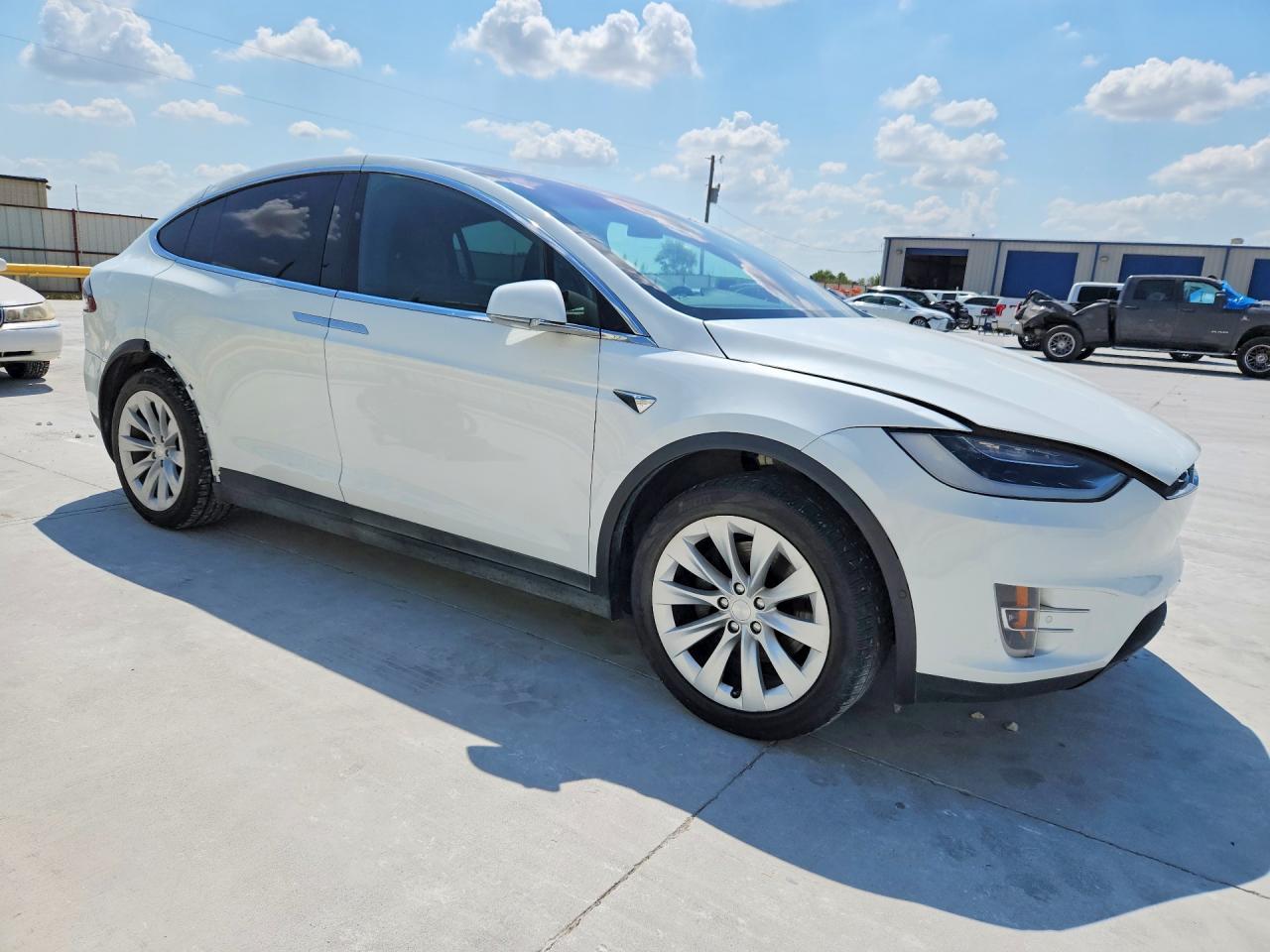 2018 Tesla Model X - Image 4