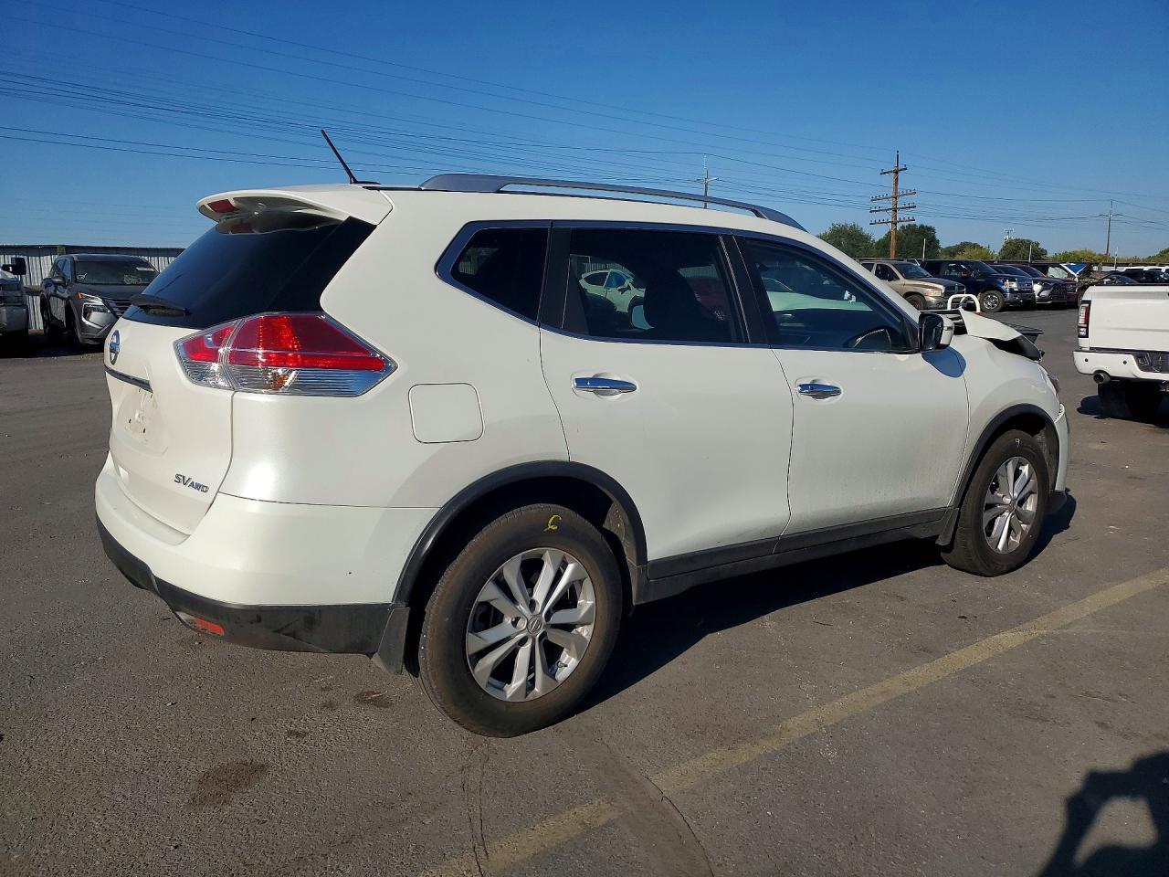 2016 Nissan Rogue Sv - Фото 3
