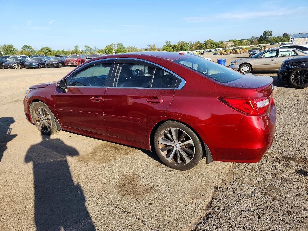 2015 Subaru Legacy 2.5I Limited - Фото 2