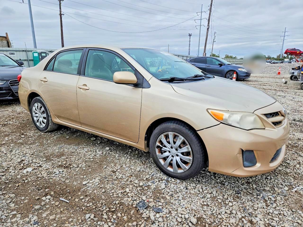 2012 Toyota Corolla Le - Image 4