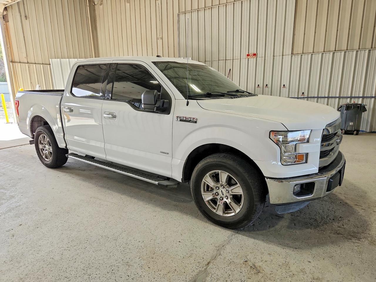 2016 Ford F150 Supercrew - Фото 4