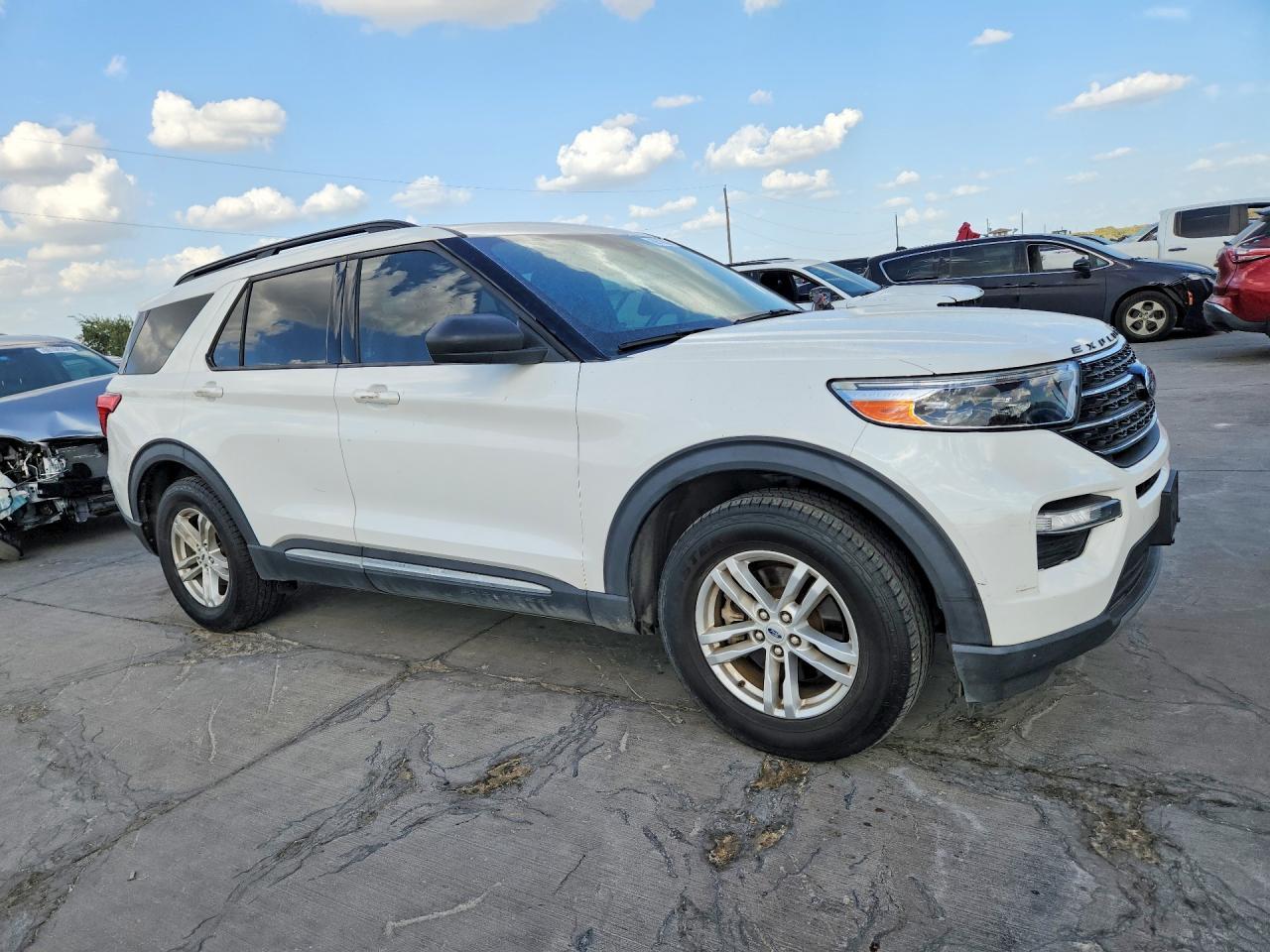 2020 Ford Explorer Xlt - Фото 4
