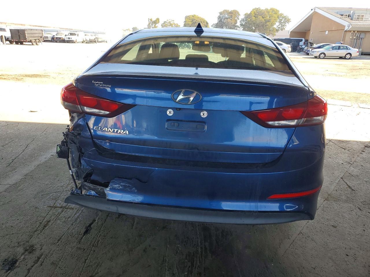 2017 Hyundai Elantra Value Edition - Фото 6