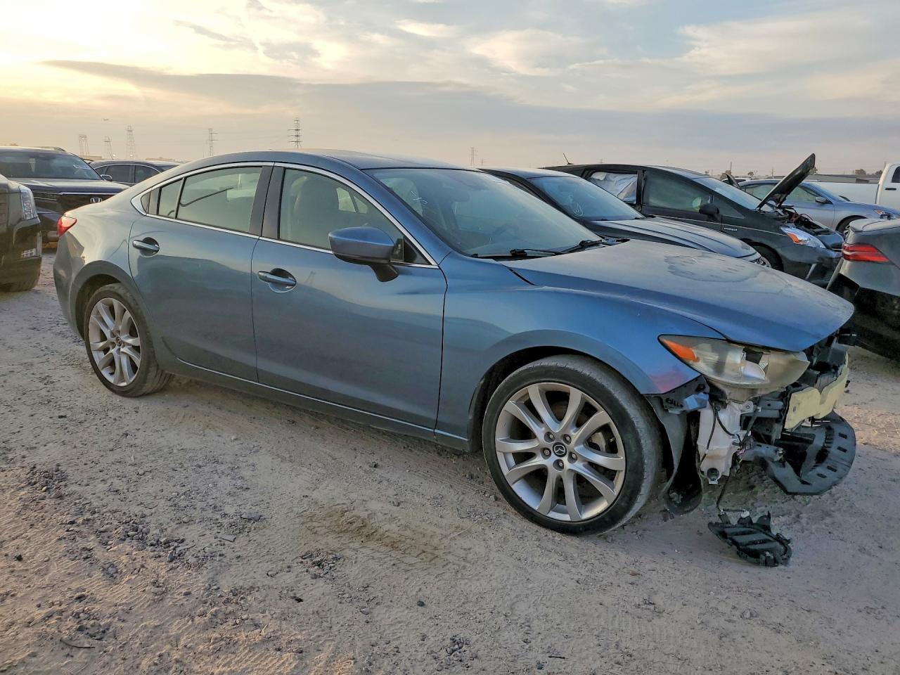 2017 Mazda 6 Touring - Image 4