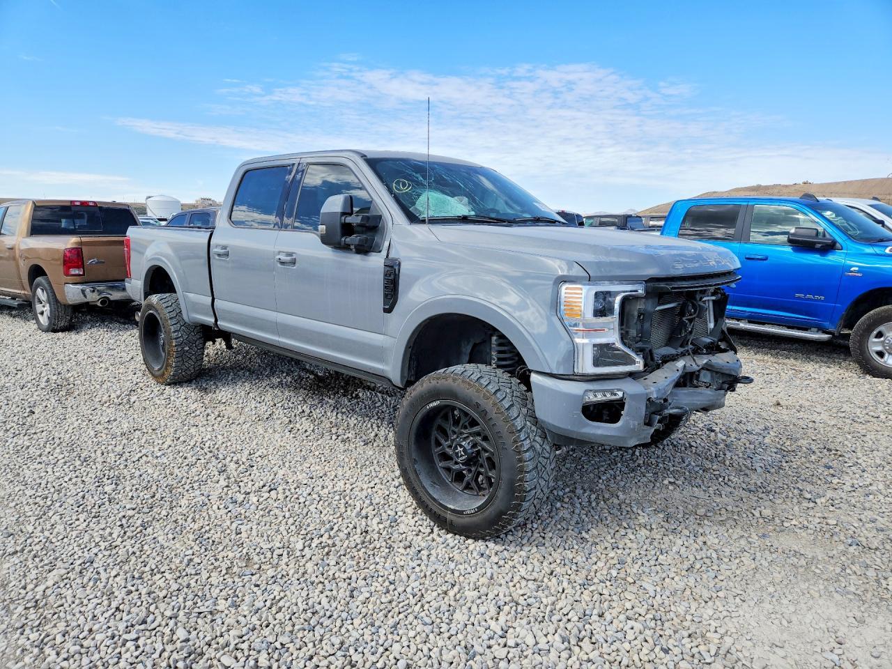 2022 Ford F350 Super Duty - Image 4