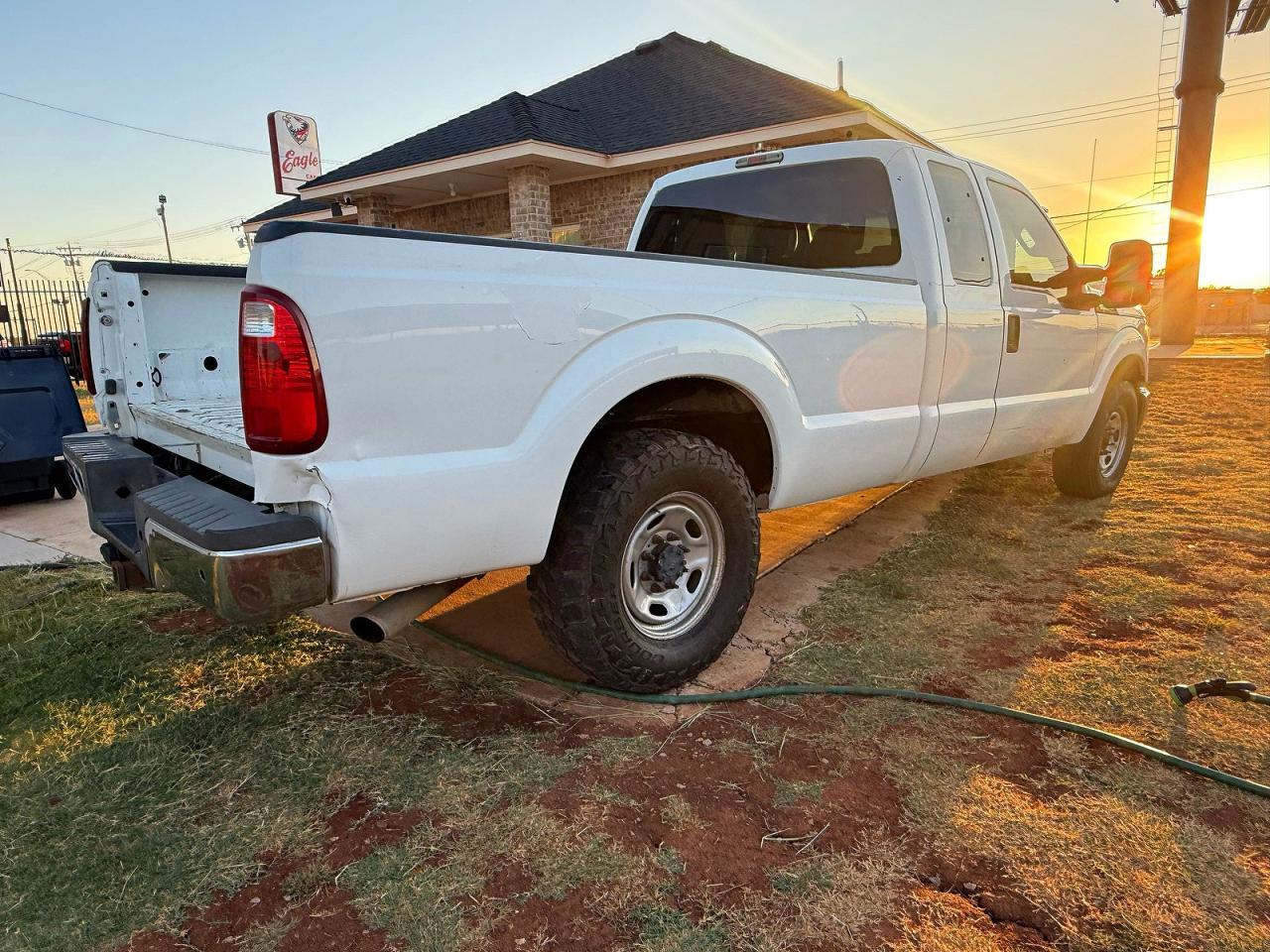 2015 Ford F350 Super Duty - Image 4