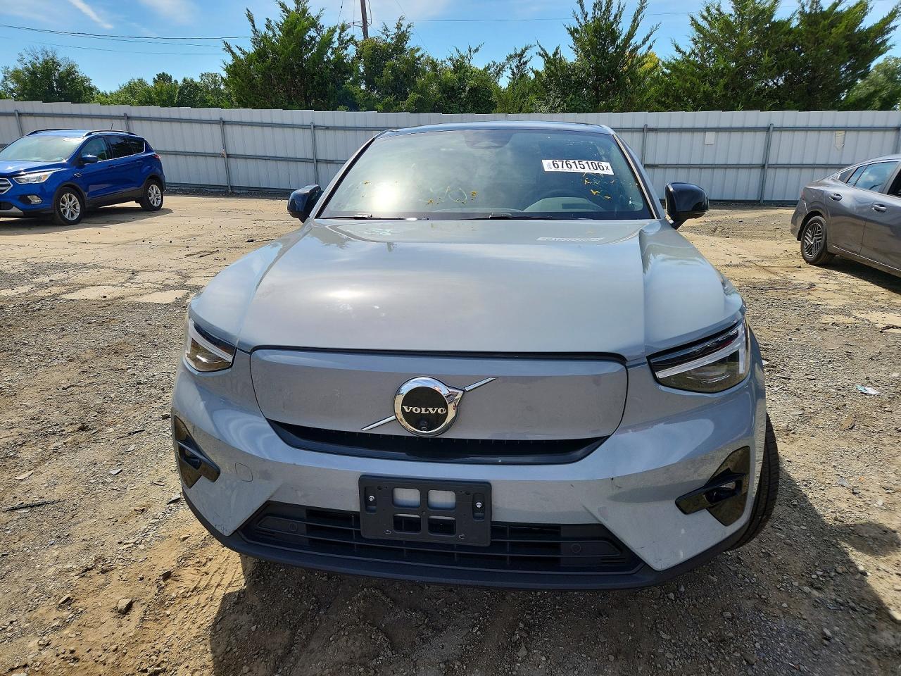 2024 Volvo C40 Recharge Ultimate - Фото 5