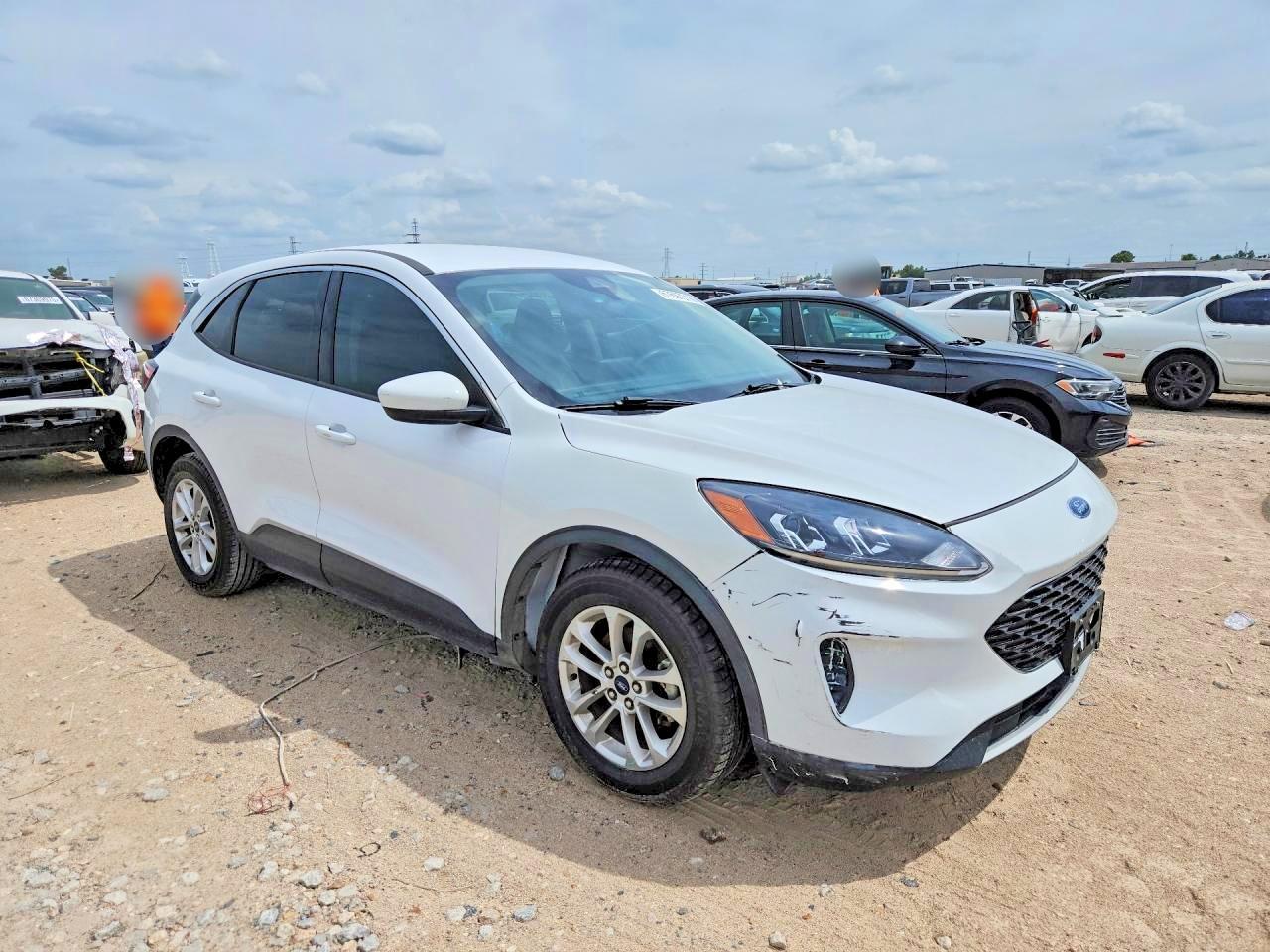 2020 Ford Escape Se - Фото 4