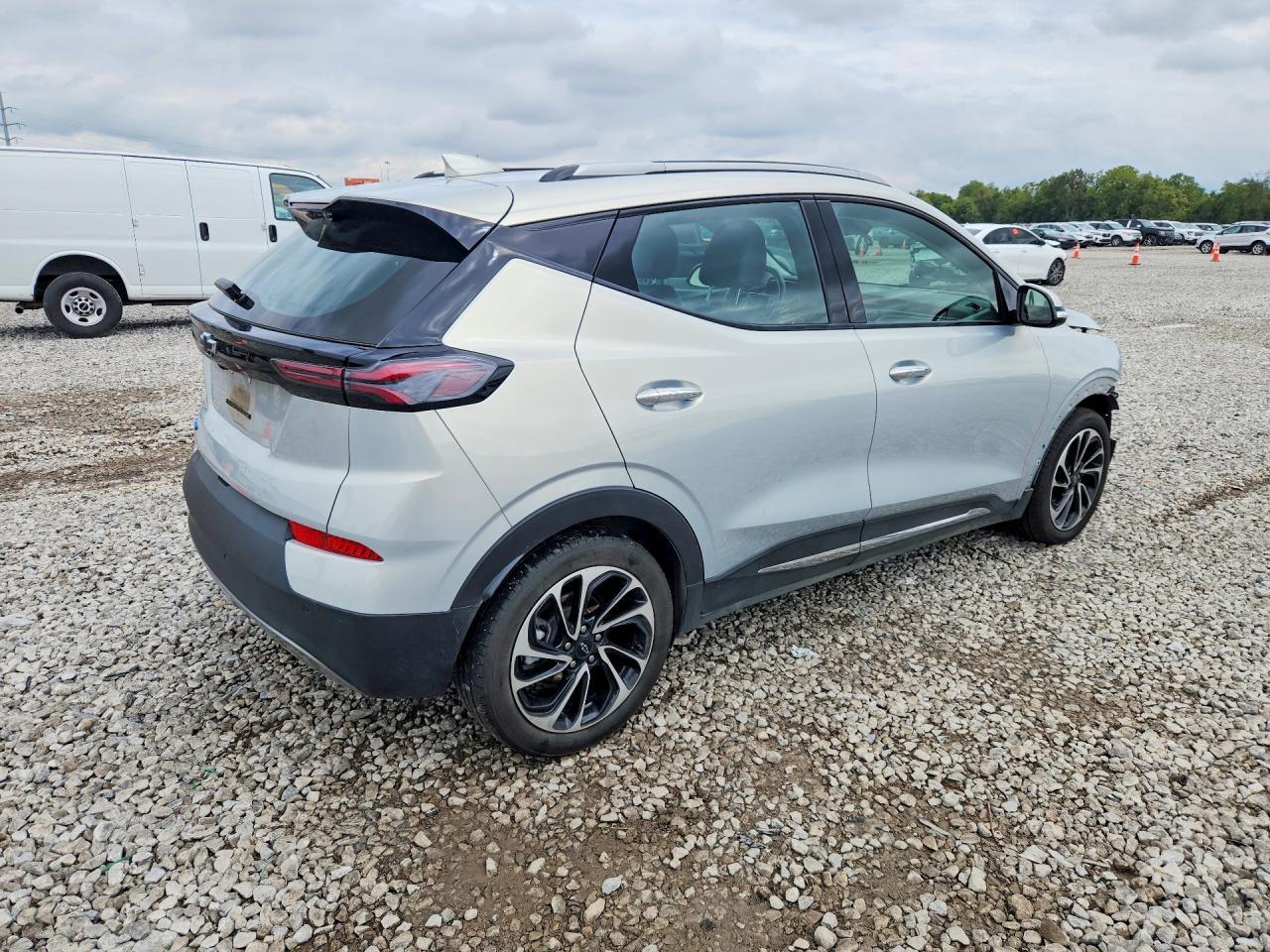 2023 Chevrolet Bolt Euv Premier - Фото 3