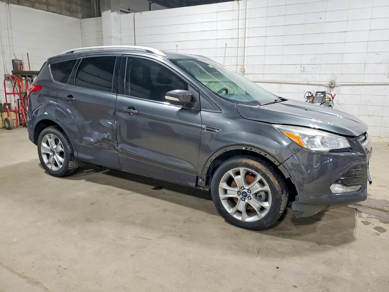 2015 Ford Escape Titanium - Image 4