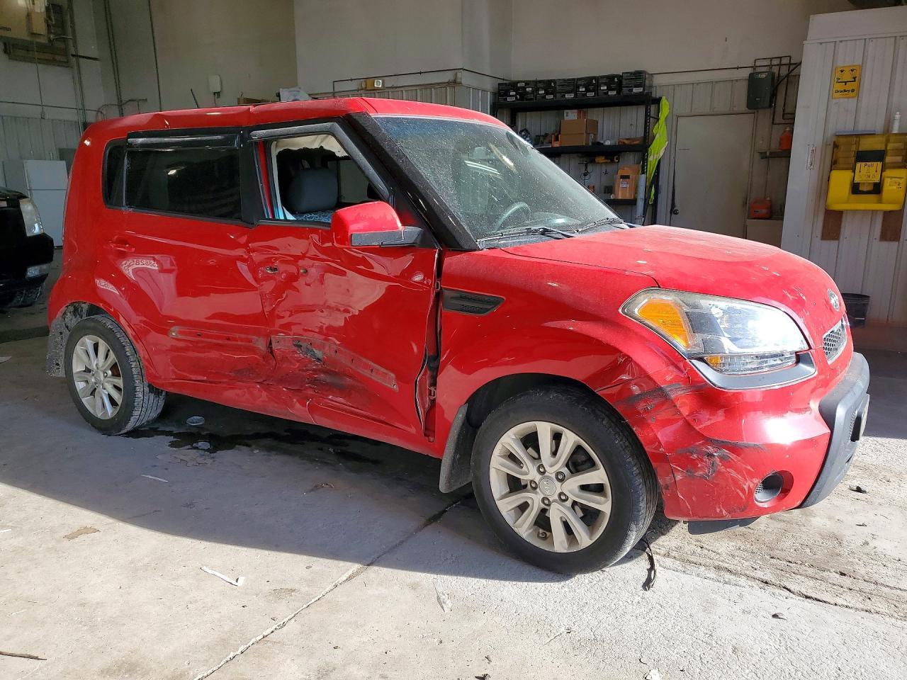 2011 Kia Soul + - Image 4