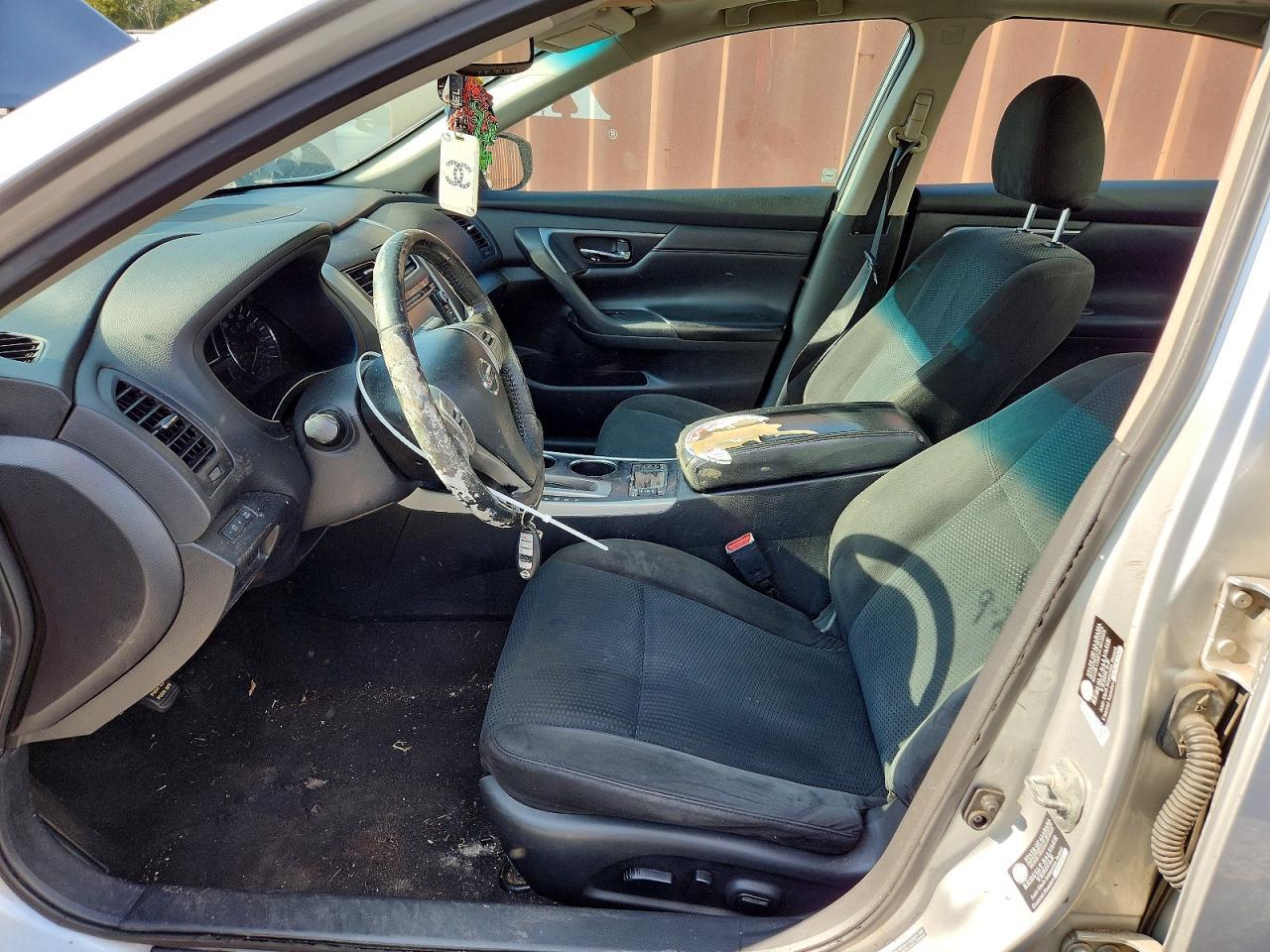 2015 Nissan Altima 2.5 - Фото 7