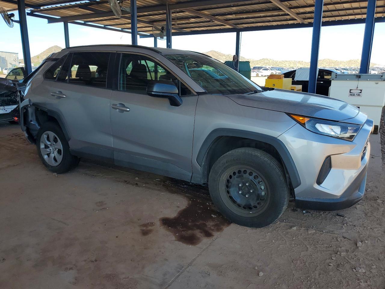 2021 Toyota Rav4 Le - Фото 4