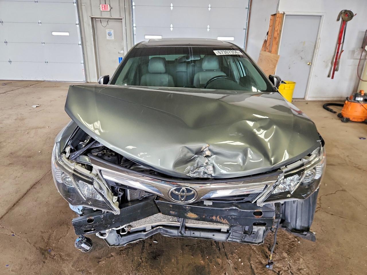 2012 Toyota Camry Xle - Image 5