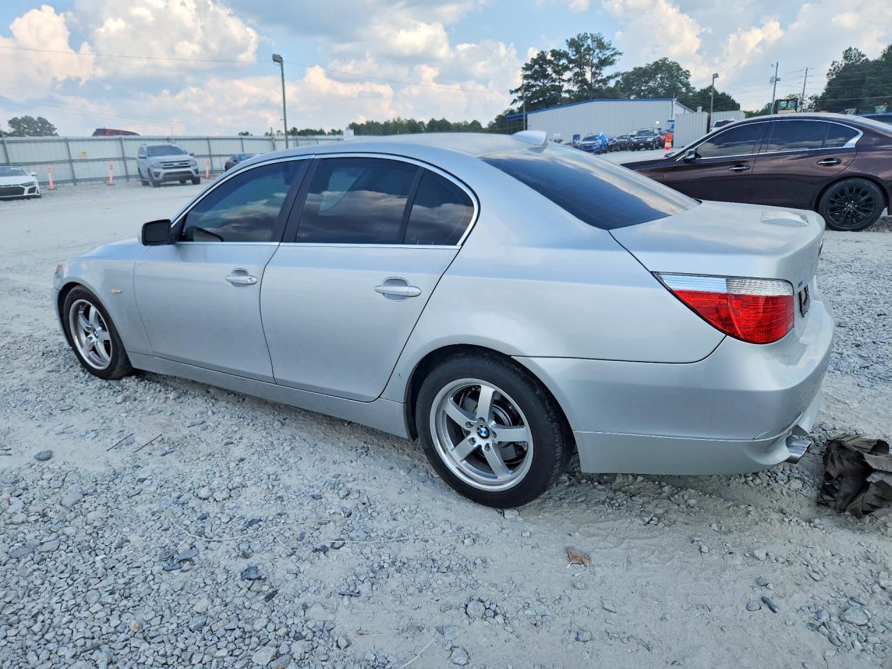 2007 BMW 530 I - Image 2