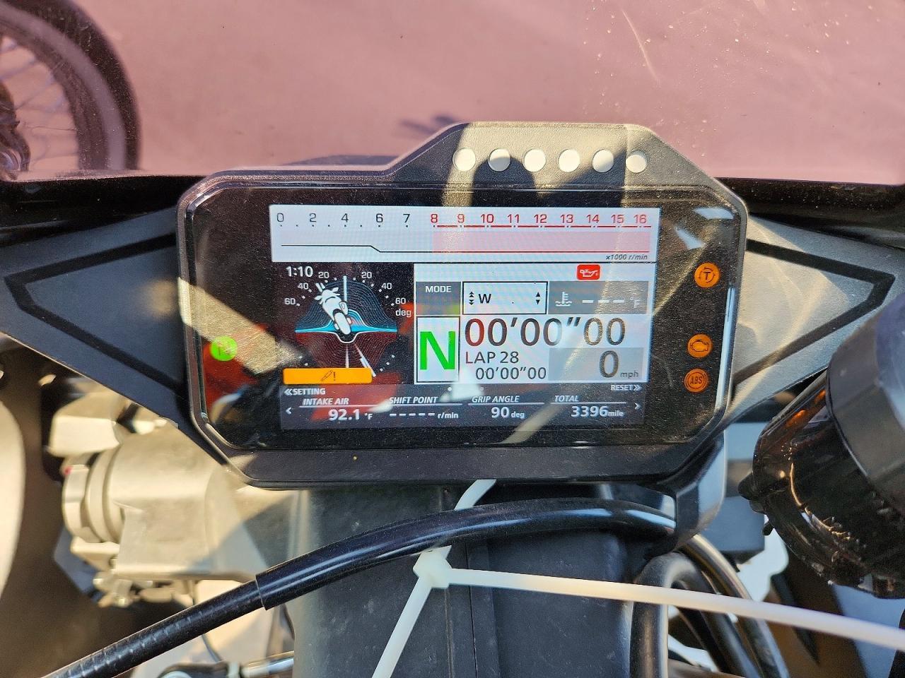 2025 Honda Cbr1000 - Image 7