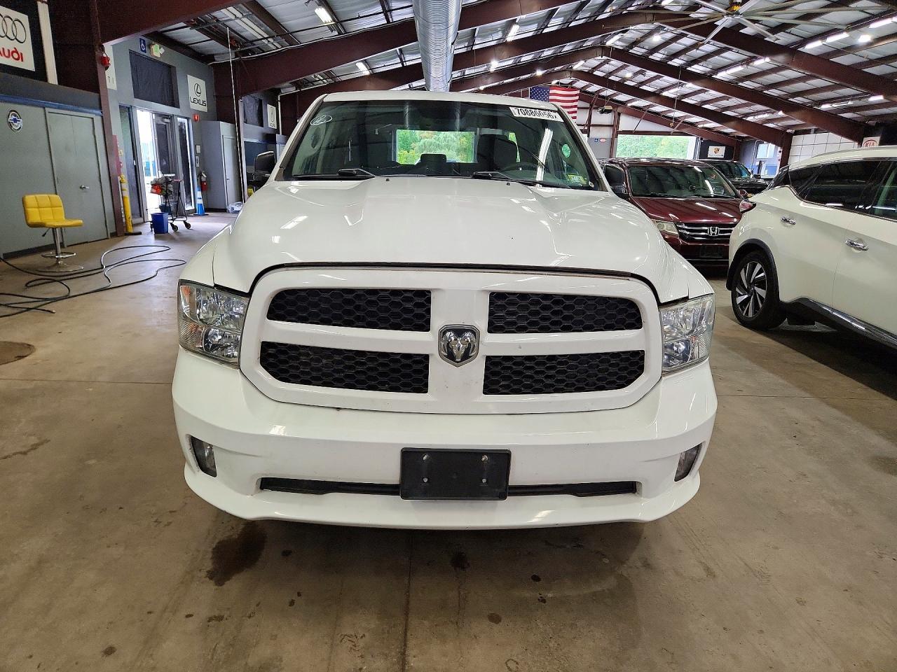 2019 Ram 1500 Classic Tradesman - Image 5