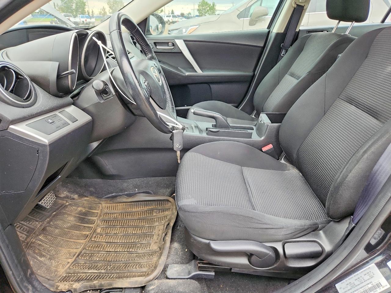 2012 Mazda 3 I - Image 7