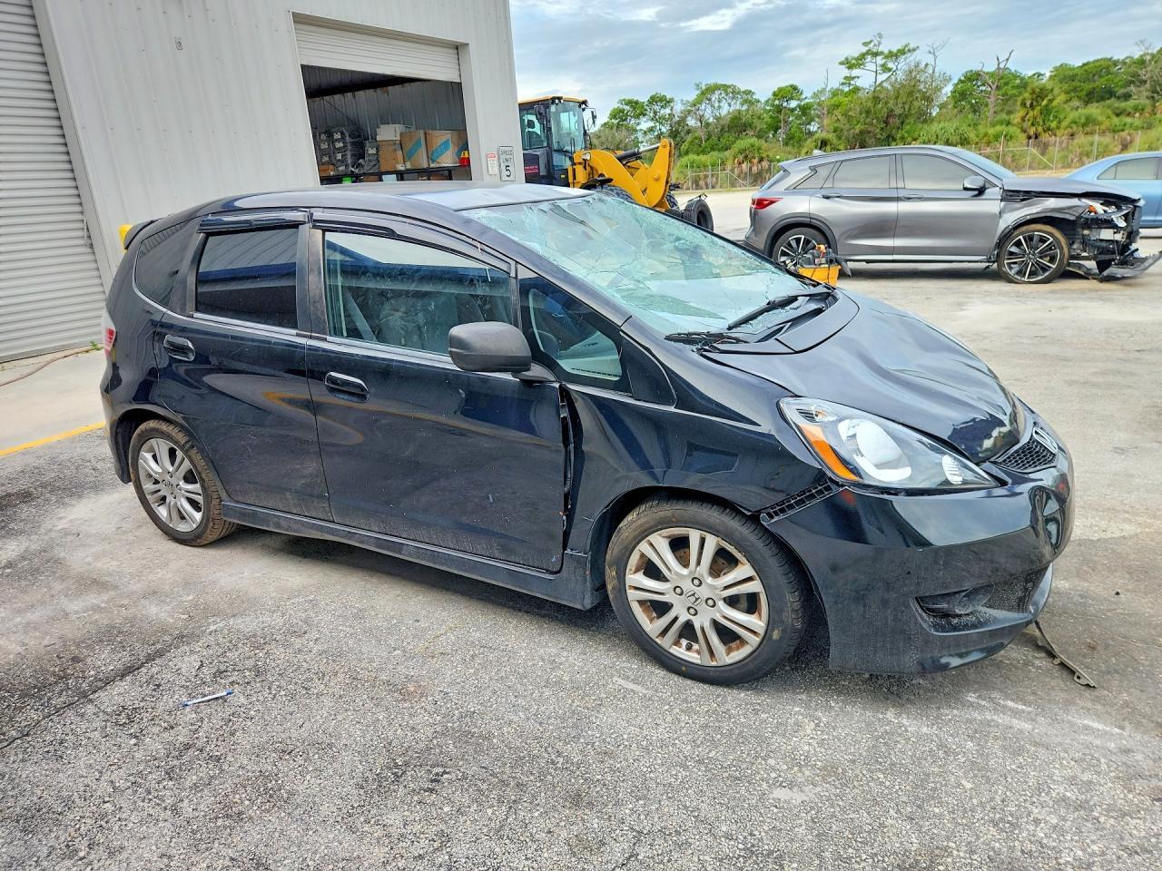 2009 Honda Fit Sport - Image 4