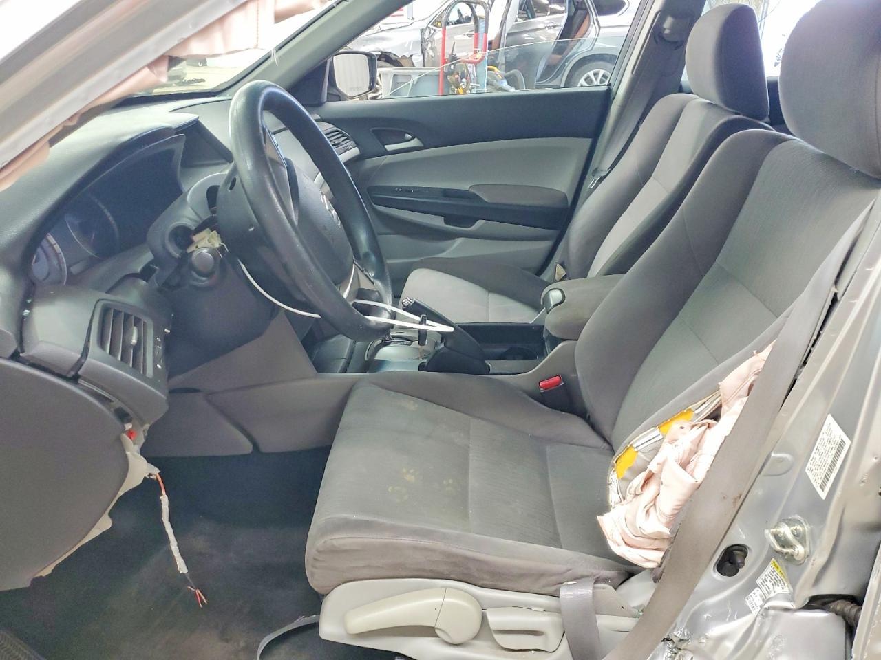 2011 Honda Accord Lx - Image 7