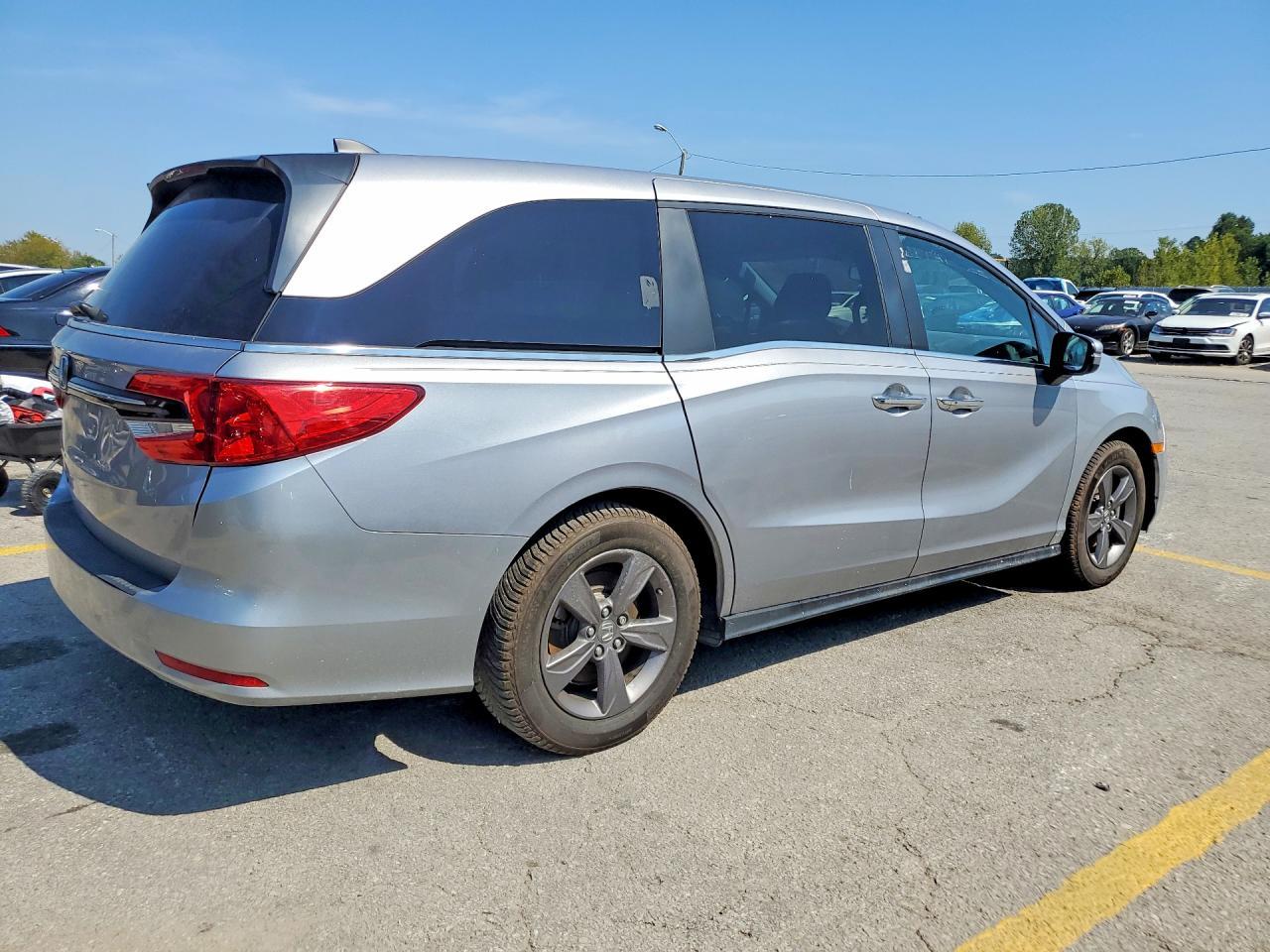 2022 Honda Odyssey Ex - Image 3