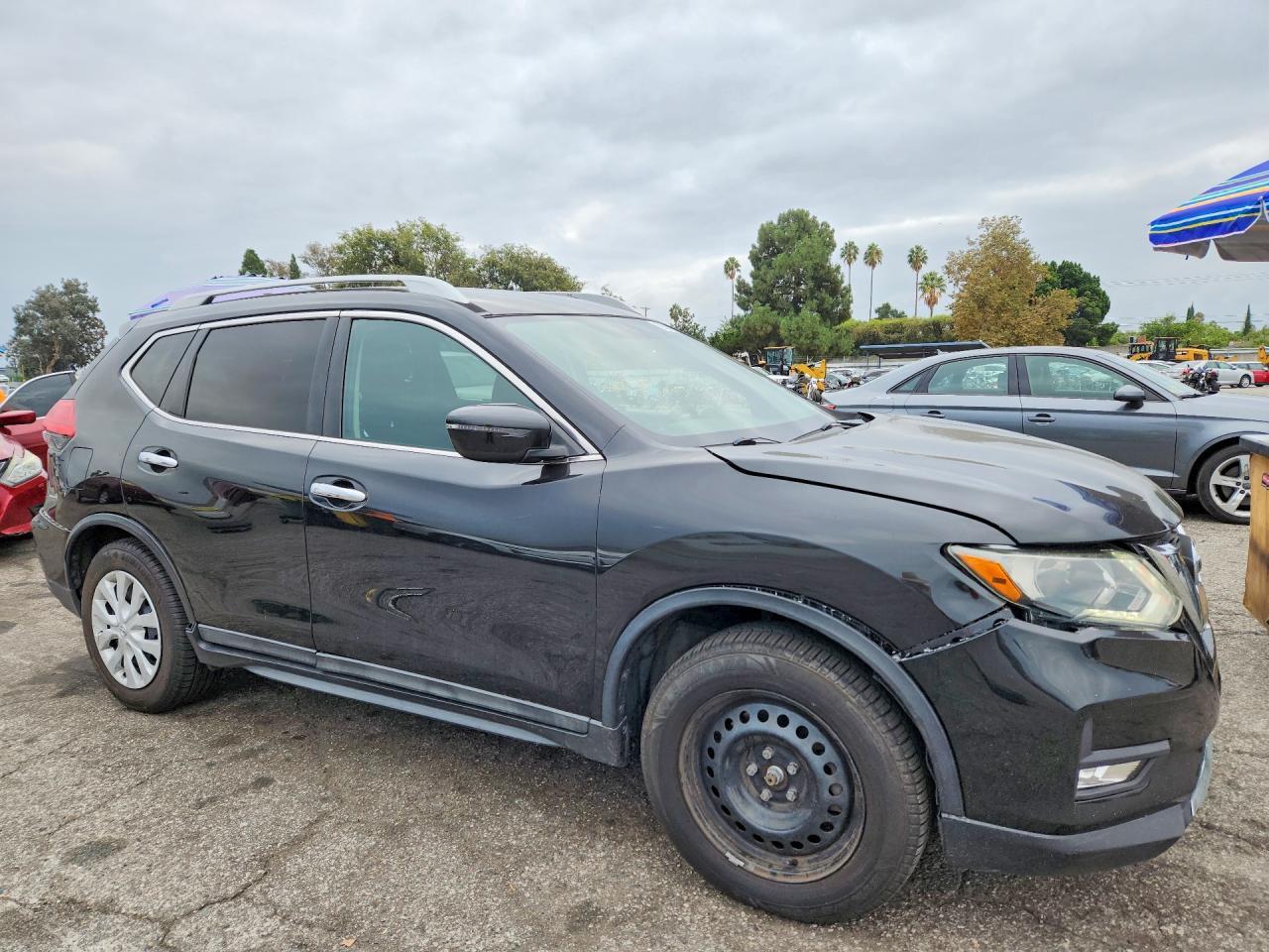 2017 Nissan Rogue Sv - Фото 4