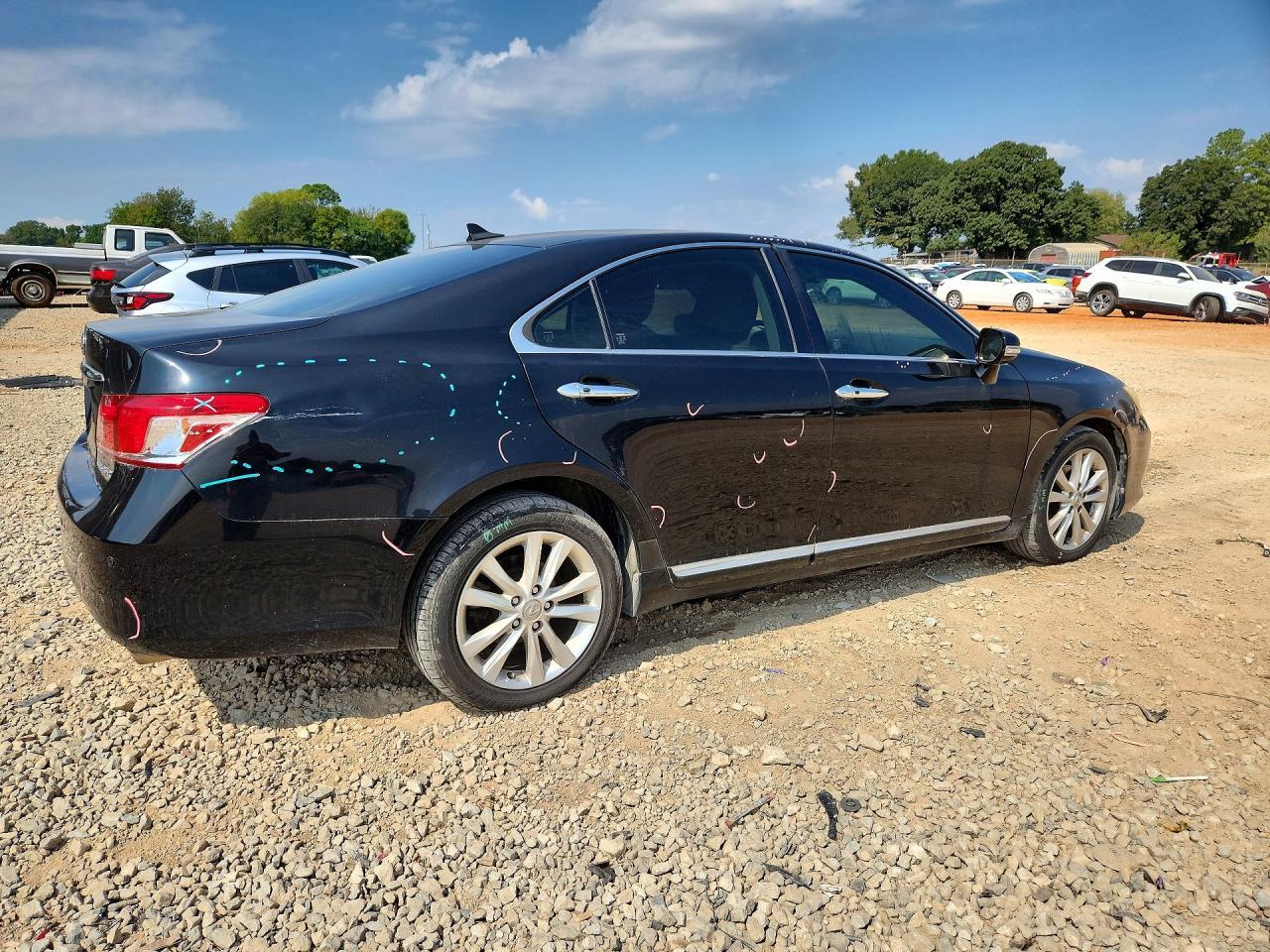 2010 Lexus Es 350 - Image 3