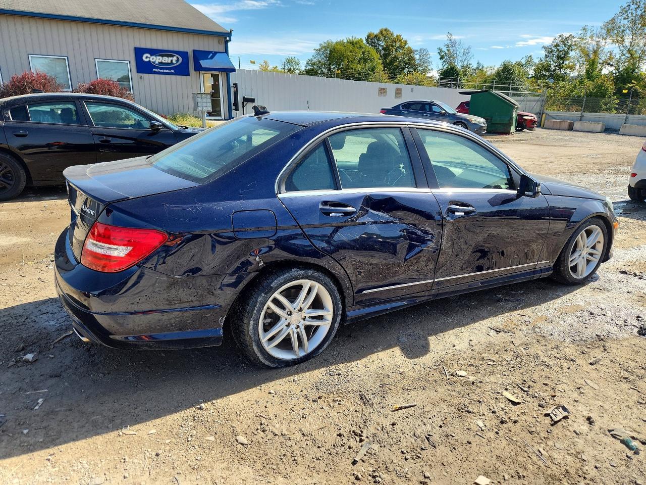 2013 Mercedes-Benz C 300 4Matic - Фото 3
