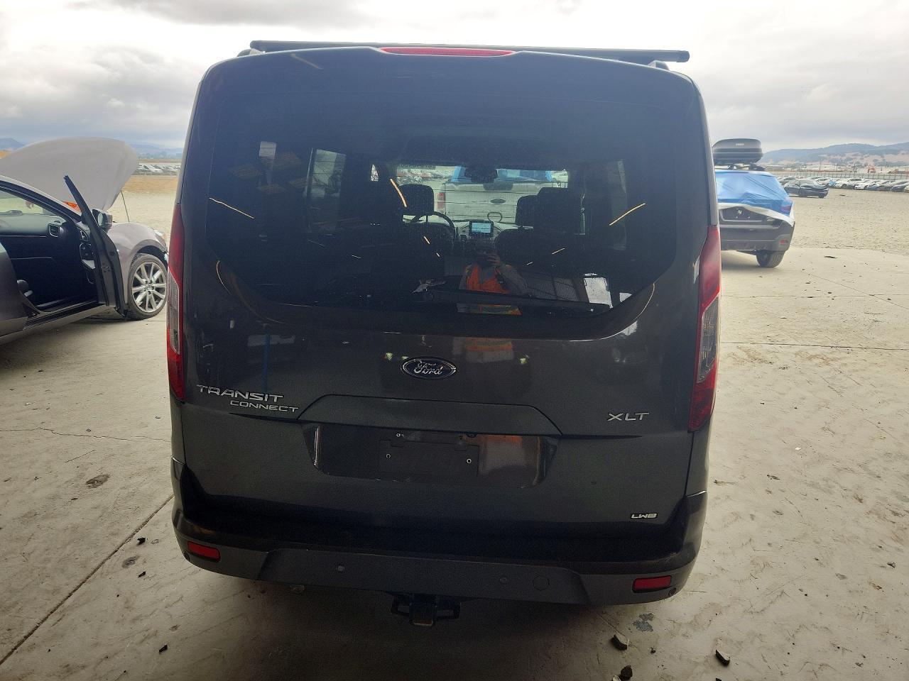 2020 Ford Transit Connect Xlt - Фото 6
