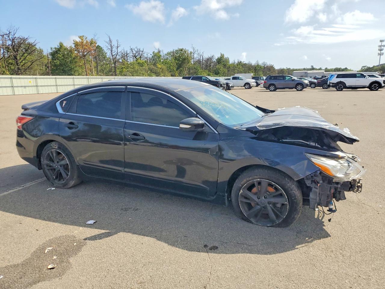 2015 Nissan Altima 2.5 Sv - Image 4
