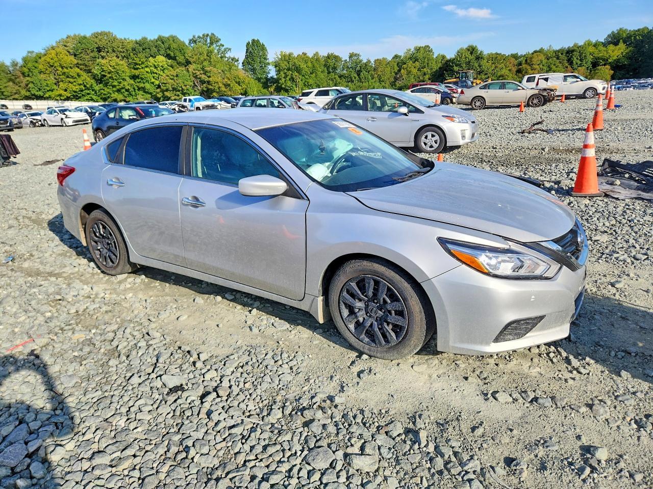 2018 Nissan Altima 2.5 S - Фото 4
