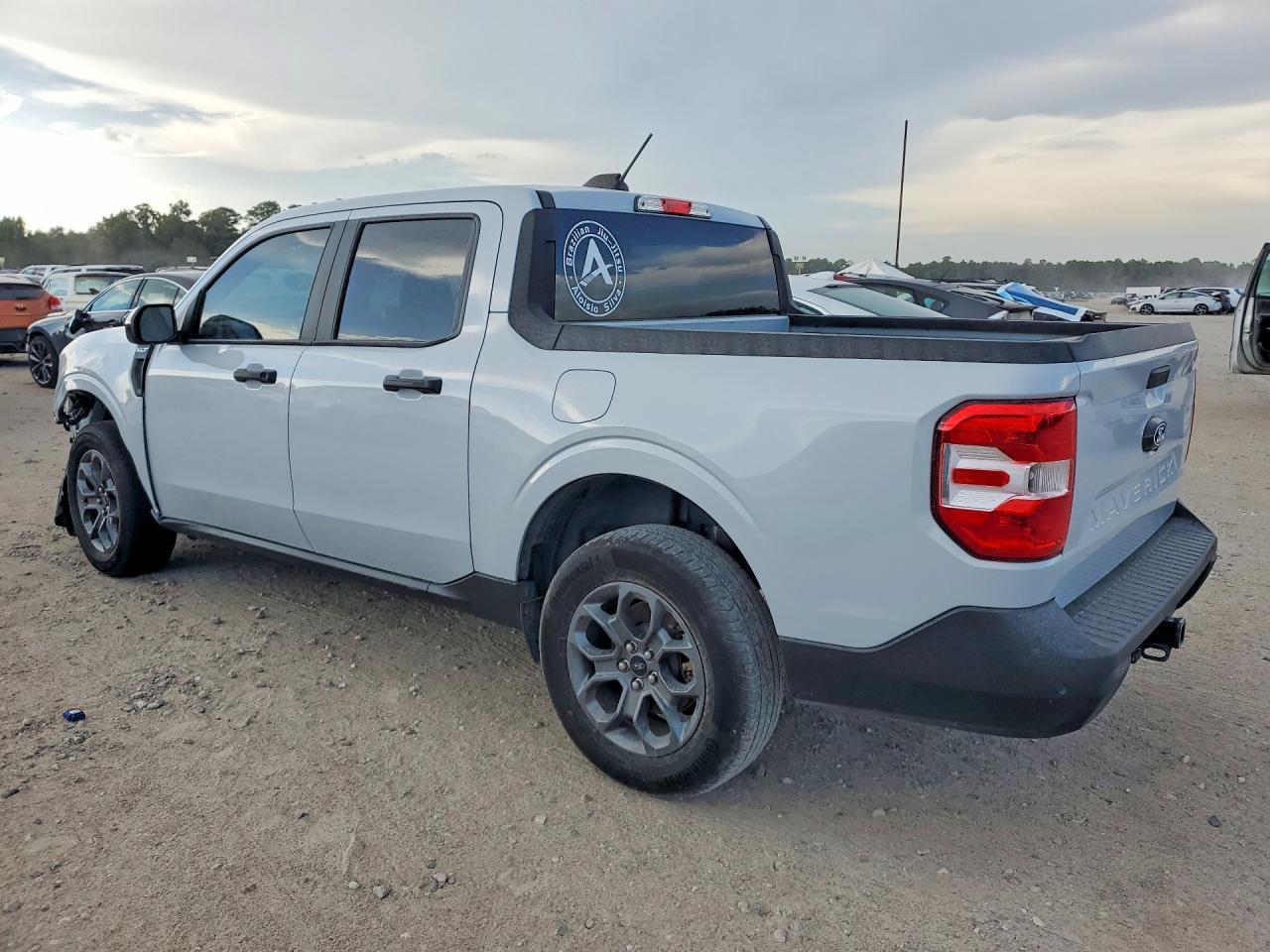 2025 Ford Maverick Xlt - Фото 2
