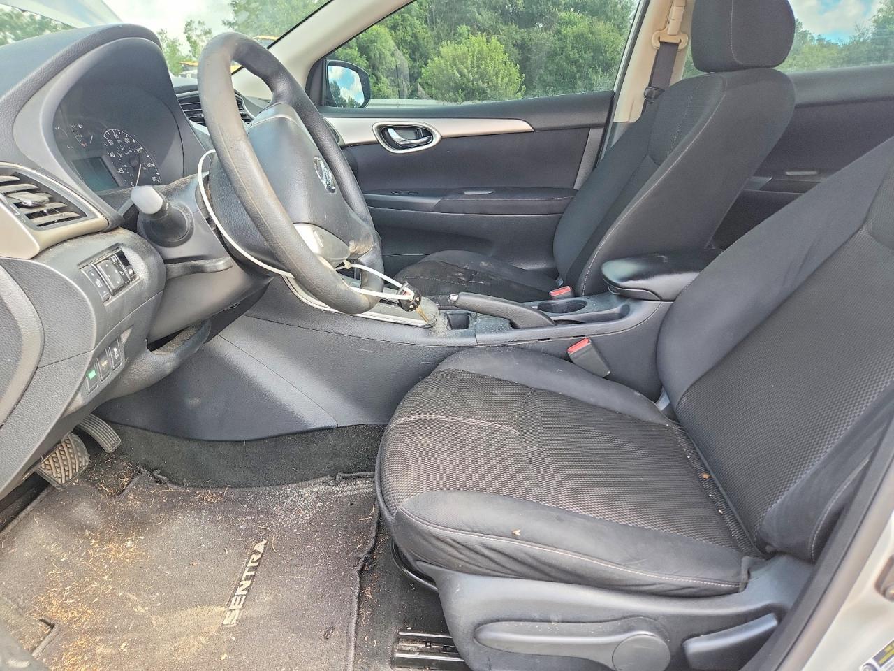 2014 Nissan Sentra S - Фото 7