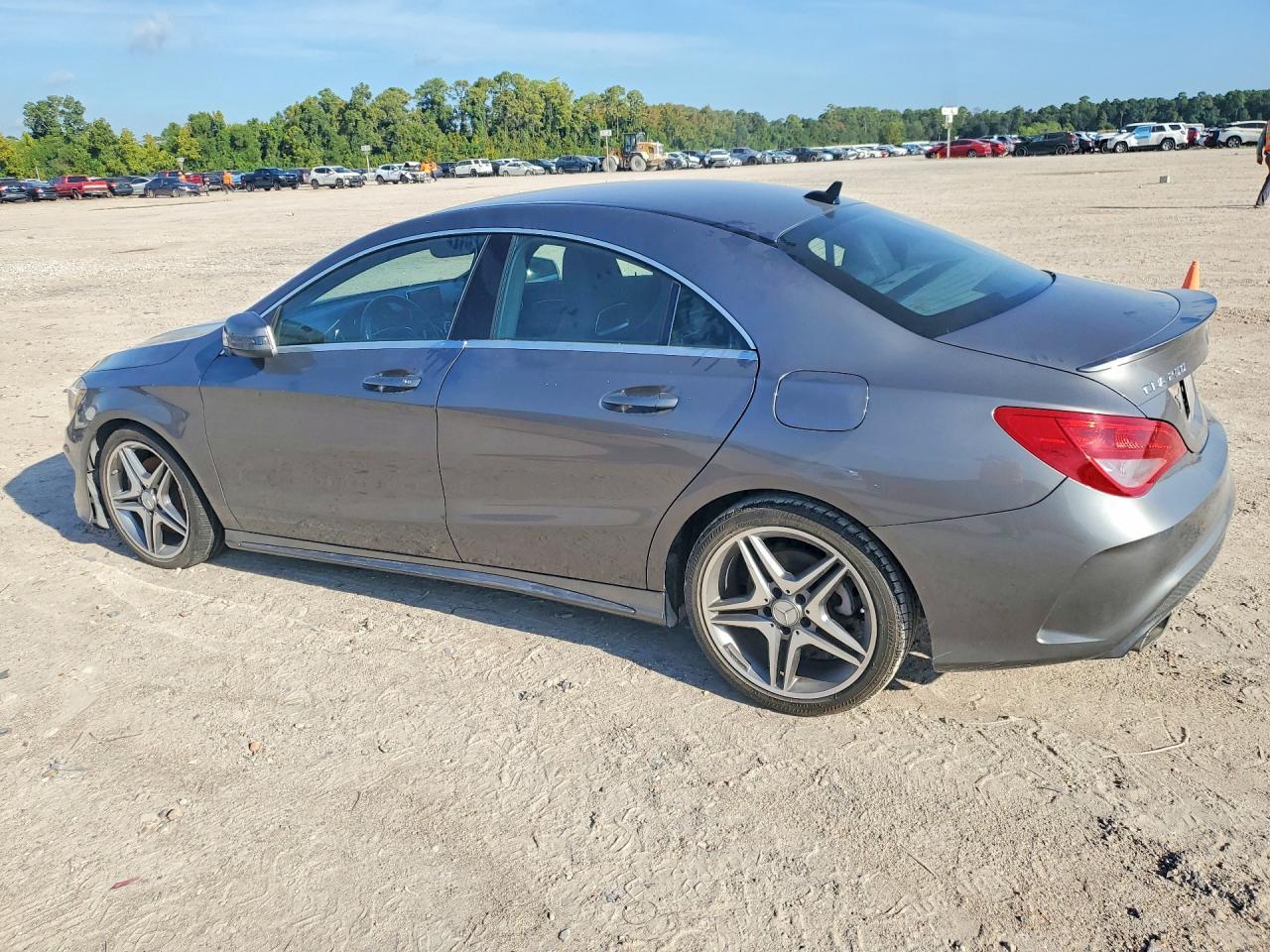2015 Mercedes-Benz Cla 250 - Фото 2