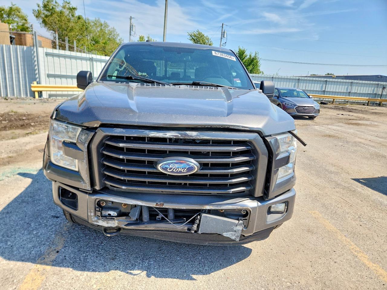 2016 Ford F150 Supercrew - Image 5