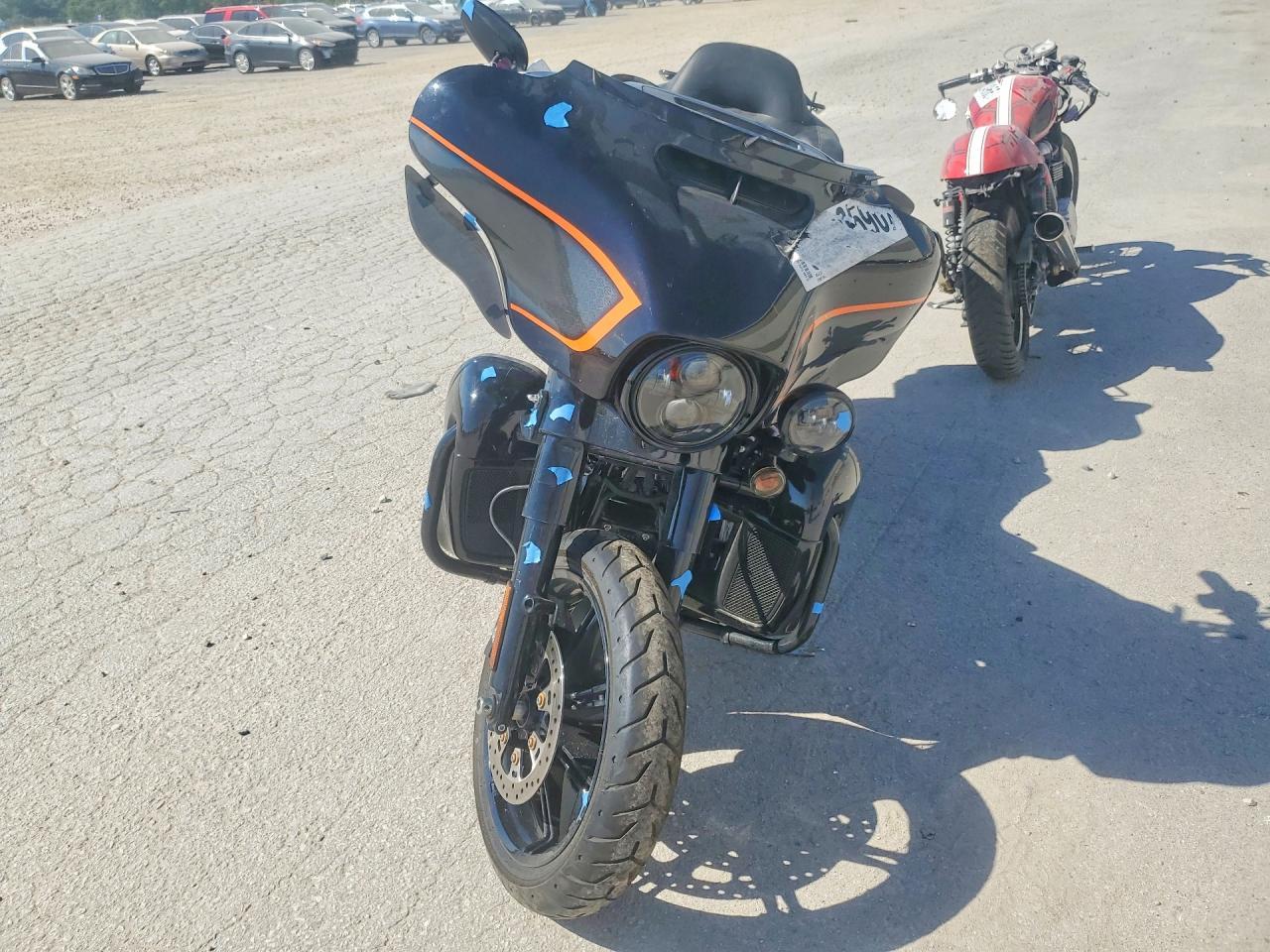 2022 Harley-Davidson Flhtk - Фото 2