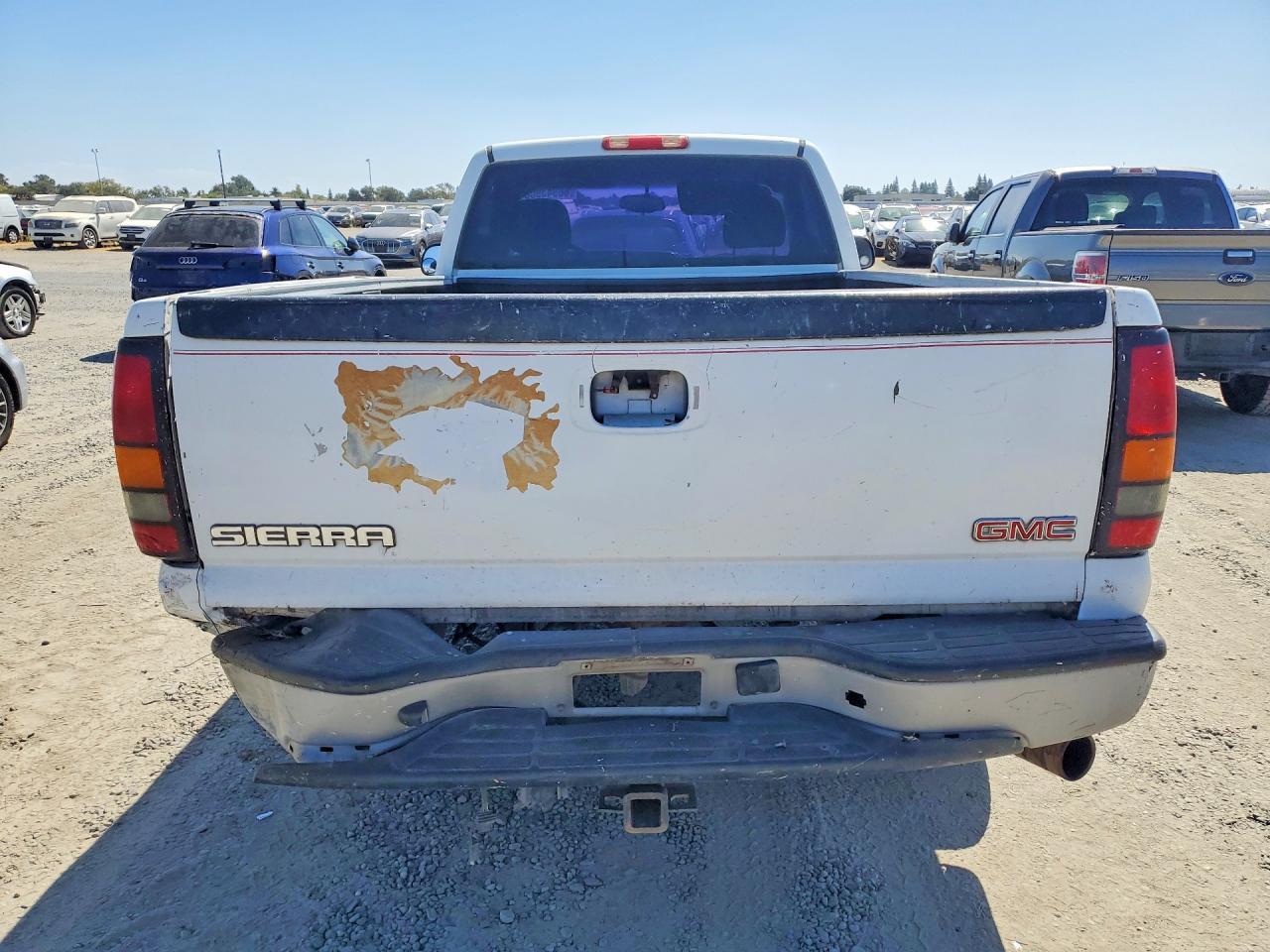2005 GMC New Sierra C1500 - Фото 6