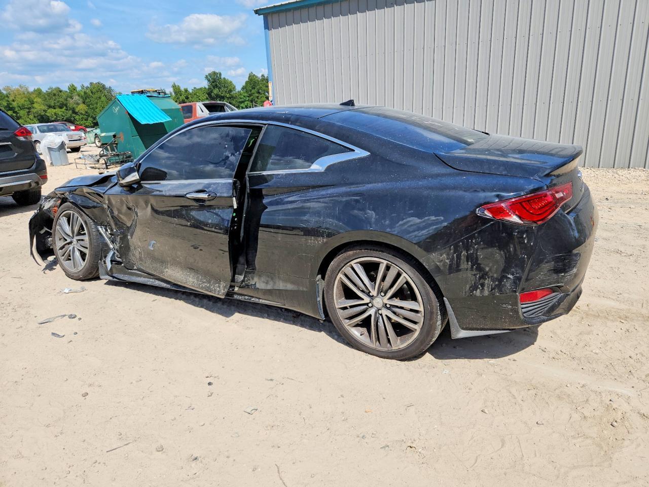 2017 Infiniti Q60 3.0T Premium - Фото 2
