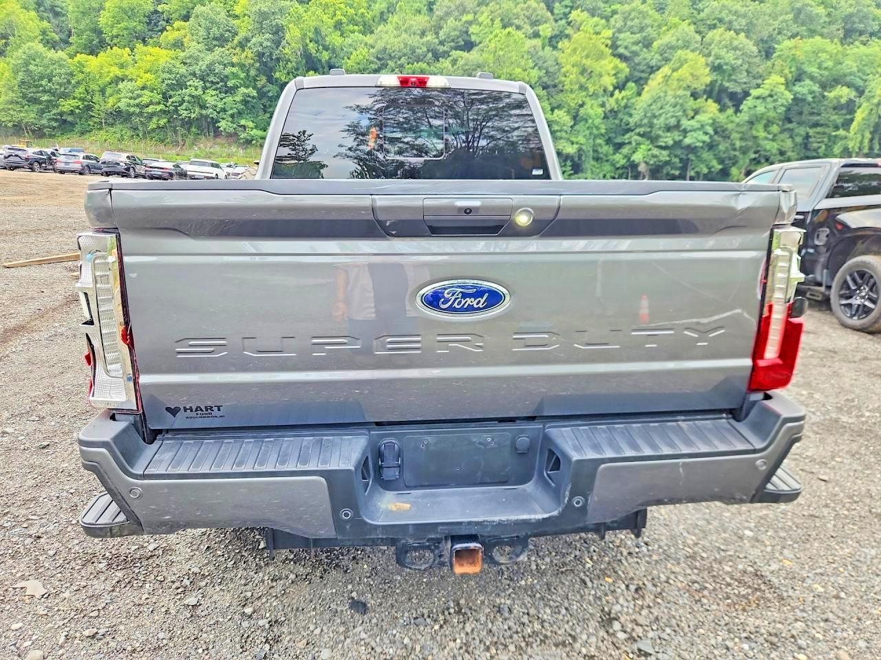2024 Ford F250 Super Duty - Фото 6