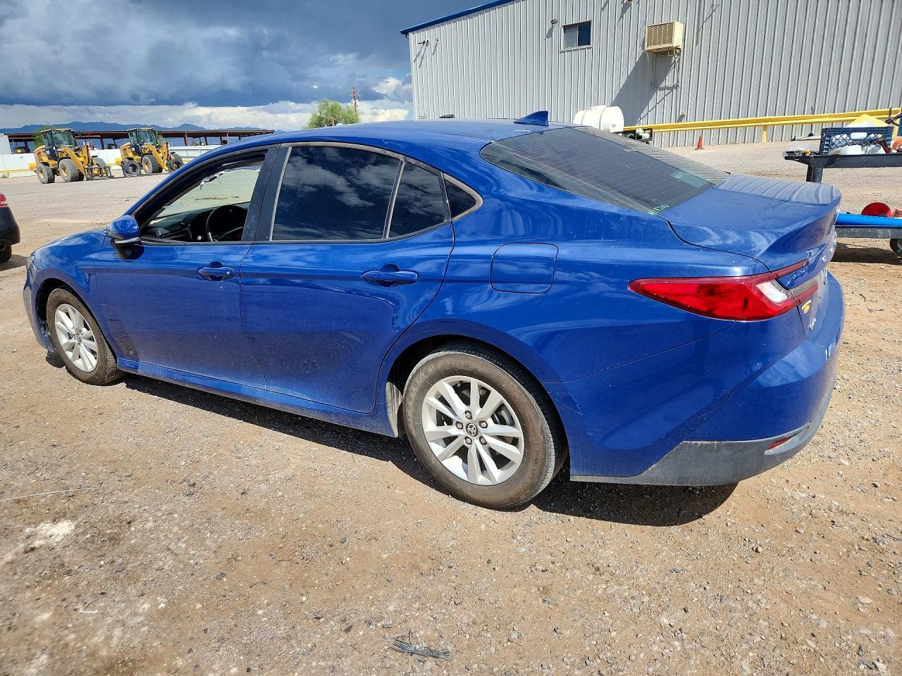 2025 Toyota Camry Le - Image 2