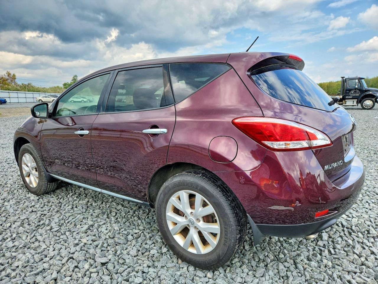 2013 Nissan Murano S - Image 2