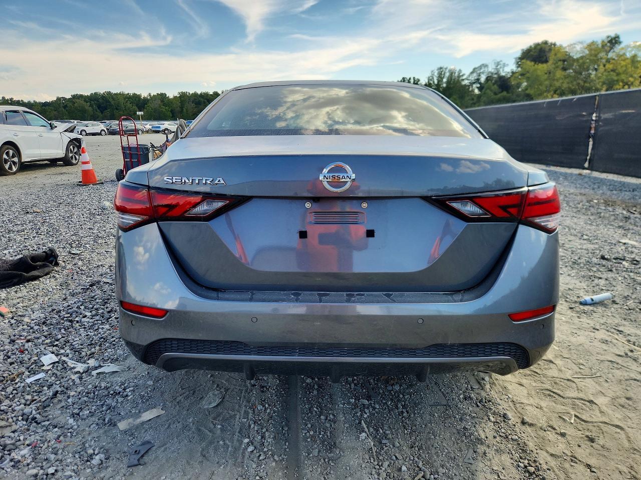 2021 Nissan Sentra S - Image 6