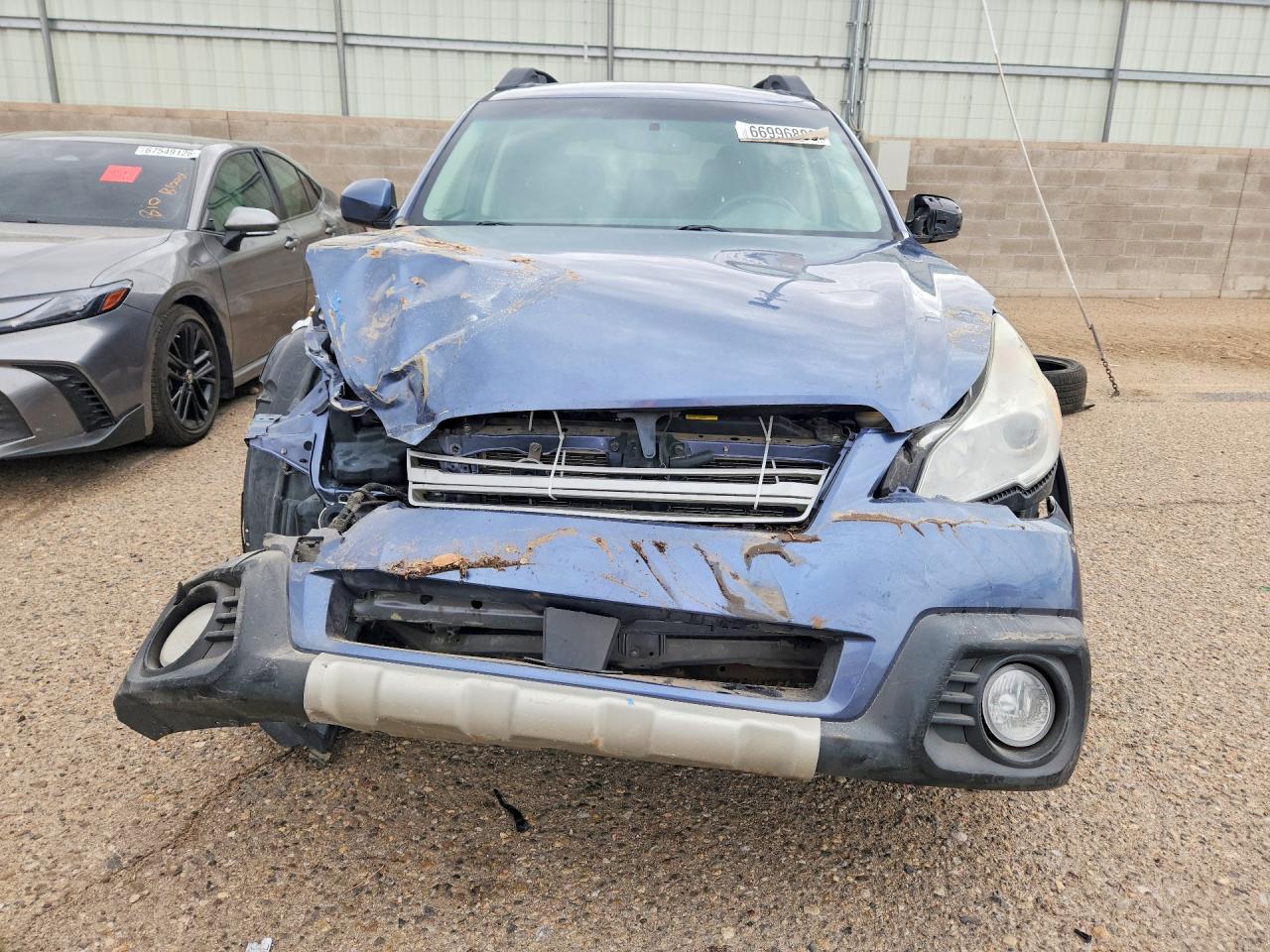 2014 Subaru Outback 2.5I Limited - Image 5
