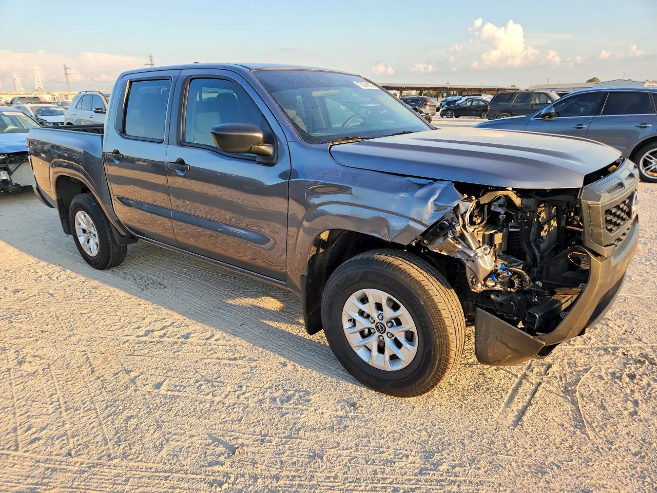 2026 Nissan Frontier S - Image 4