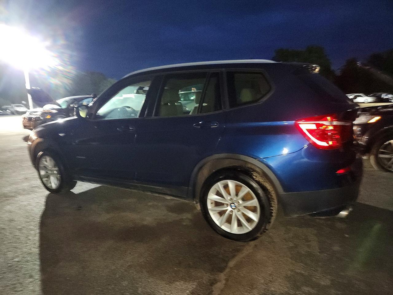 2013 BMW X3 xDrive28I - Image 2
