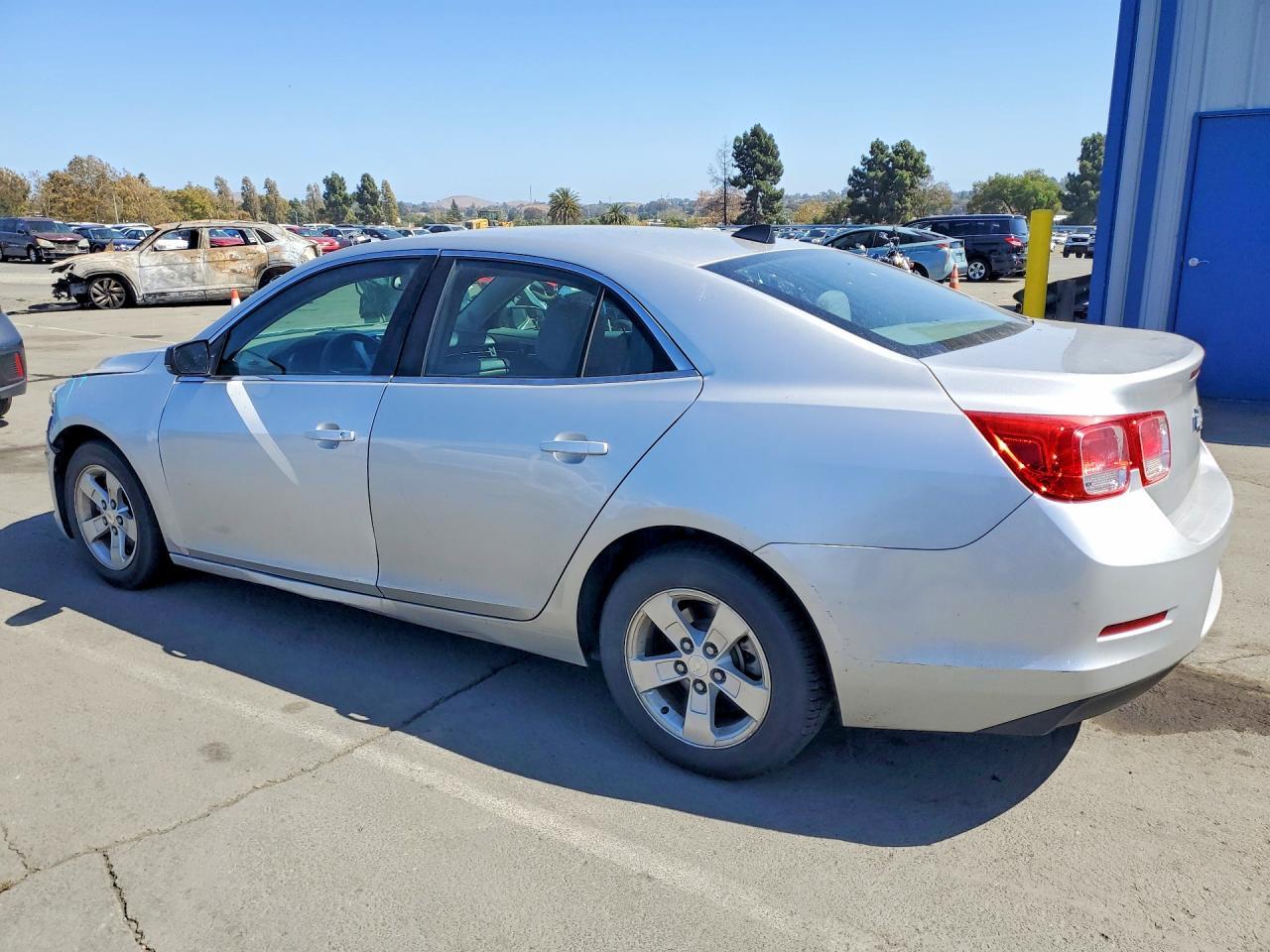 2014 Chevrolet Malibu Ls - Image 2
