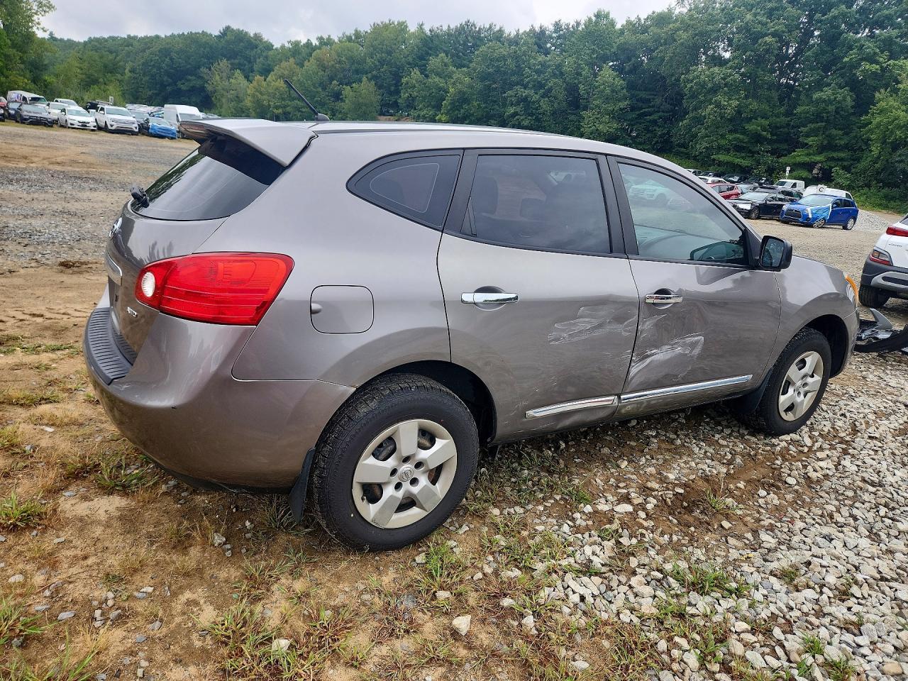2011 Nissan Rogue S - Фото 3